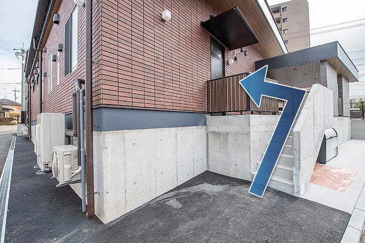 西側の通用門の写真1